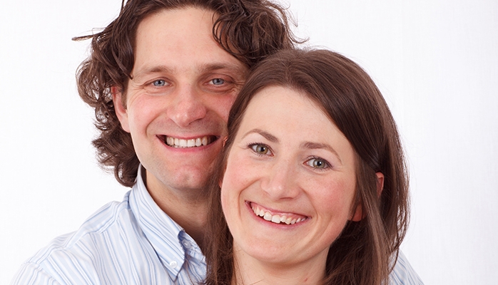 Relation amoureuse au travail : un risque de licenciement ? Relation amoureuse au travail : un risque de licenciement ?